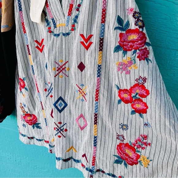 SAVANNA JANE KERRI EMBROIDERED PATCHWORK LS BOHO TOP SIZE 2X NWT - Picture 8 of 9